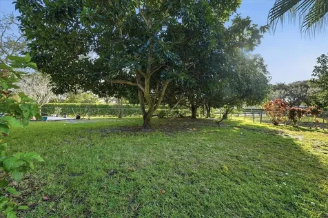 8870 Nw 49th Drive Coral Springs FL 33067
