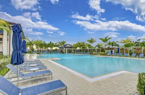 9243 Coral Isles Circle Palm Beach Gardens FL 33412