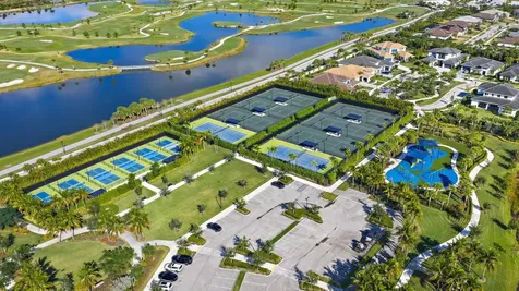 9243 Coral Isles Circle Palm Beach Gardens FL 33412