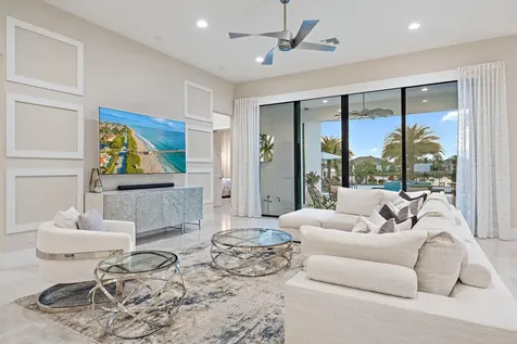 9243 Coral Isles Circle Palm Beach Gardens FL 33412