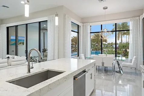 9243 Coral Isles Circle Palm Beach Gardens FL 33412