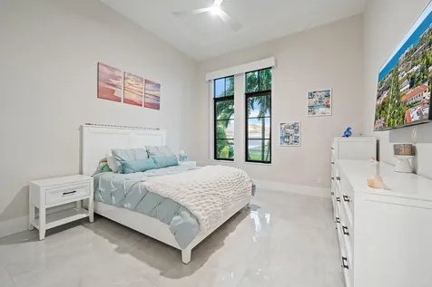 9243 Coral Isles Circle Palm Beach Gardens FL 33412