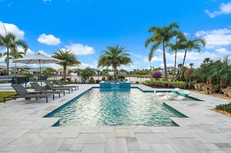 9243 Coral Isles Circle Palm Beach Gardens FL 33412