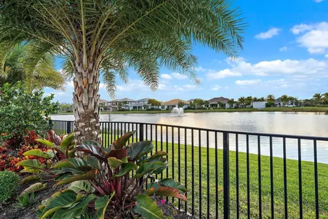 9243 Coral Isles Circle Palm Beach Gardens FL 33412