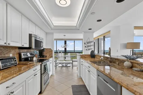 2800 N Highway A1a Hutchinson Island FL 34949