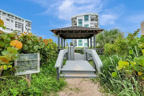 2800 N Highway A1a Hutchinson Island FL 34949