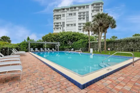 2800 N Highway A1a Hutchinson Island FL 34949