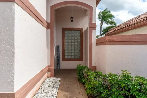 10122 Lexington Circle Boynton Beach FL 33436