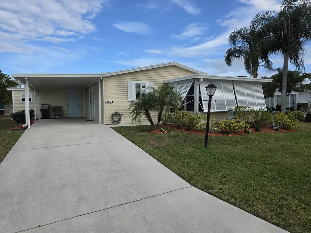 8524 Viburnum Court Port Saint Lucie FL 34952