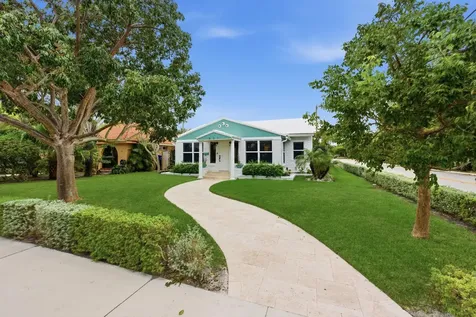 831 N Lakeside Drive Lake Worth Beach FL 33460