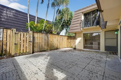 310 3rd Court Palm Beach Gardens FL 33410