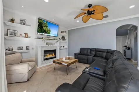 5537 Se Hammock Reserve Terrace Hobe Sound FL 33455