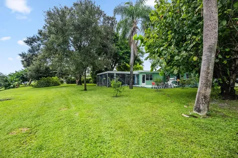 6400 Carambola Circle West Palm Beach FL 33406