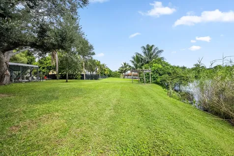 6400 Carambola Circle West Palm Beach FL 33406