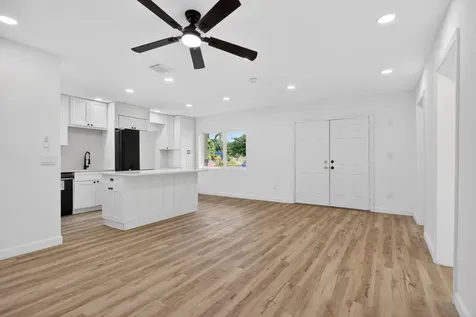 5183 Ne 15th Avenue Pompano Beach FL 33064