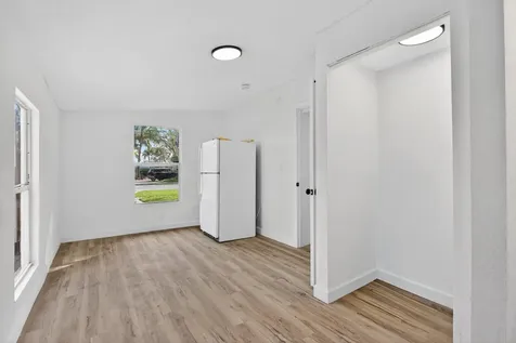 5183 Ne 15th Avenue Pompano Beach FL 33064