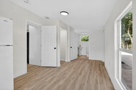 5183 Ne 15th Avenue Pompano Beach FL 33064