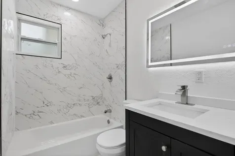 5183 Ne 15th Avenue Pompano Beach FL 33064