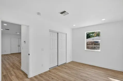 5183 Ne 15th Avenue Pompano Beach FL 33064