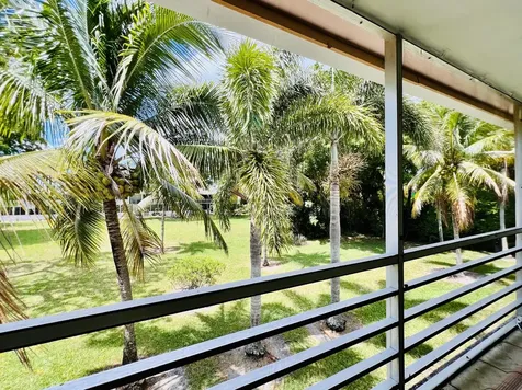 97 Sussex West Palm Beach FL 33417