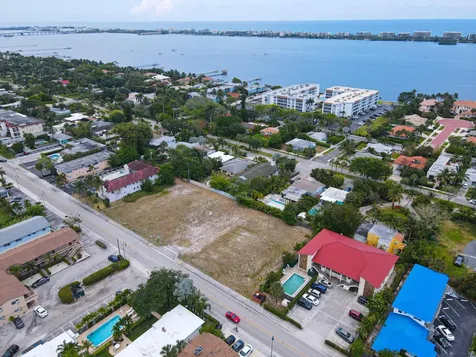 1600 S Federal Highway Lake Worth Beach FL 33460