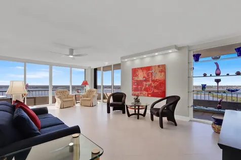 5510 N Ocean Drive Singer Island FL 33404