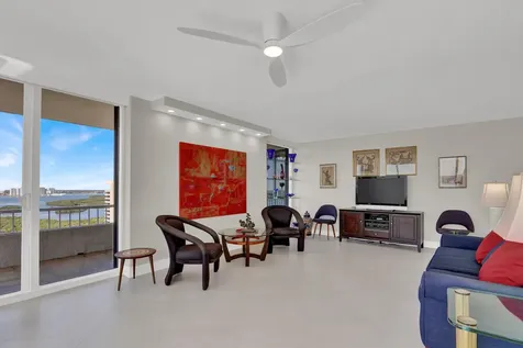 5510 N Ocean Drive Singer Island FL 33404