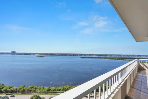 5510 N Ocean Drive Singer Island FL 33404