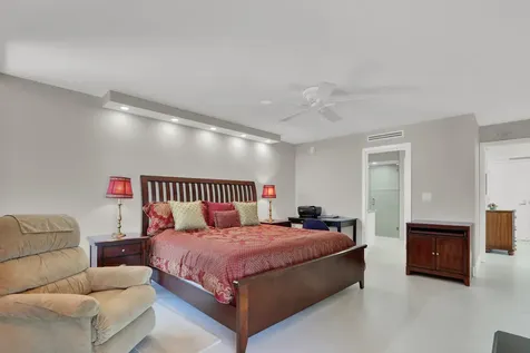5510 N Ocean Drive Singer Island FL 33404
