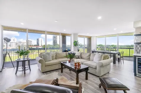 1900 Consulate Place West Palm Beach FL 33401