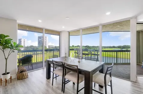 1900 Consulate Place West Palm Beach FL 33401