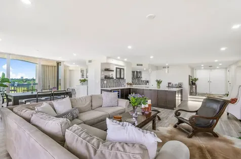1900 Consulate Place West Palm Beach FL 33401