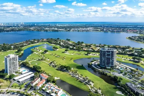 1900 Consulate Place West Palm Beach FL 33401