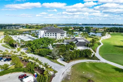 1900 Consulate Place West Palm Beach FL 33401