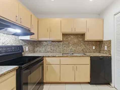 1020 Manor Drive Palm Springs FL 33461
