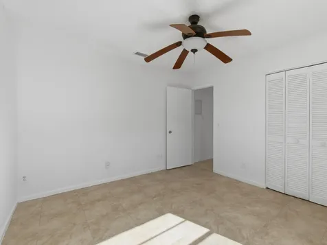 1020 Manor Drive Palm Springs FL 33461