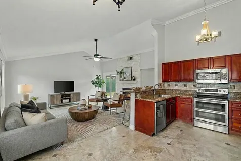 8411 Garden Gate Place Boca Raton FL 33433