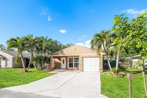 8411 Garden Gate Place Boca Raton FL 33433
