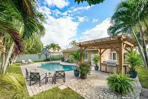 8411 Garden Gate Place Boca Raton FL 33433