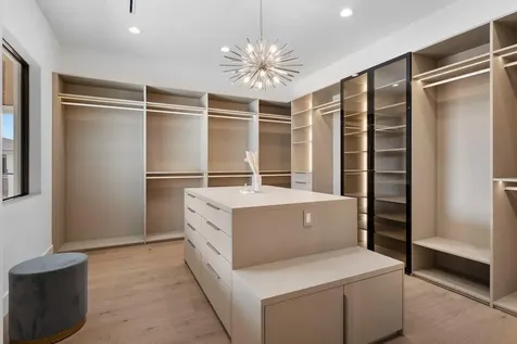 400 Ne 4th Street Boca Raton FL 33432