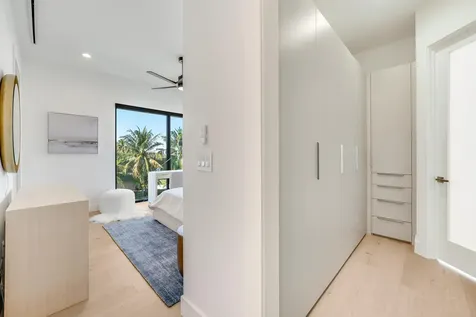 400 Ne 4th Street Boca Raton FL 33432