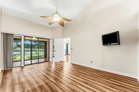 8262 Mooring Circle Boynton Beach FL 33472