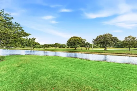 8262 Mooring Circle Boynton Beach FL 33472