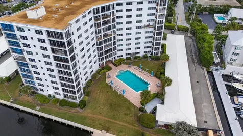 86 Macfarlane Drive Delray Beach FL 33483