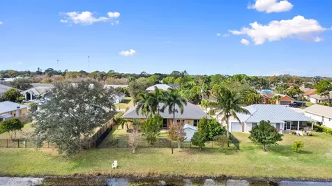 2019 Se Mantua Street Port Saint Lucie FL 34952