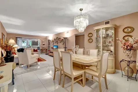 2403 Antigua Circle Coconut Creek FL 33066