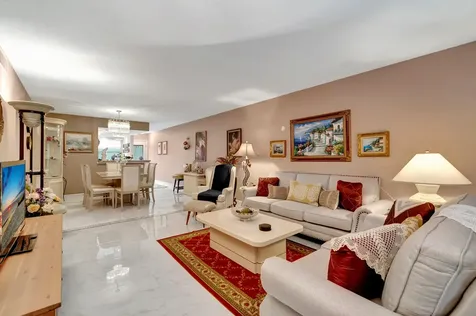 2403 Antigua Circle Coconut Creek FL 33066