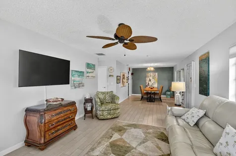 10137 S 42nd Avenue Boynton Beach FL 33436