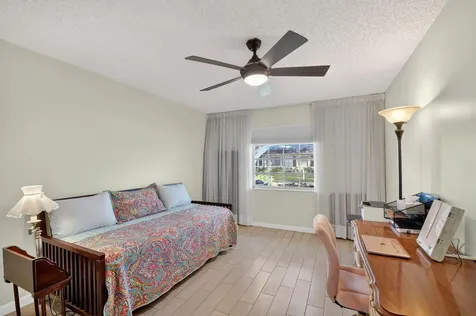 10137 S 42nd Avenue Boynton Beach FL 33436