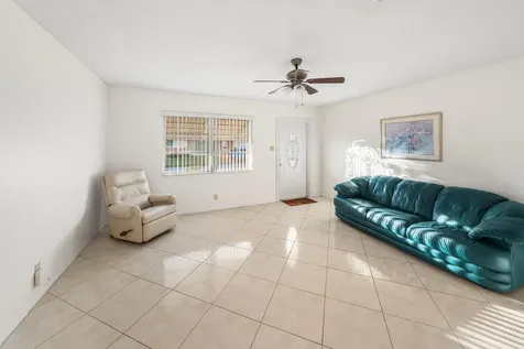 1535 Nw 70th Lane Margate FL 33063